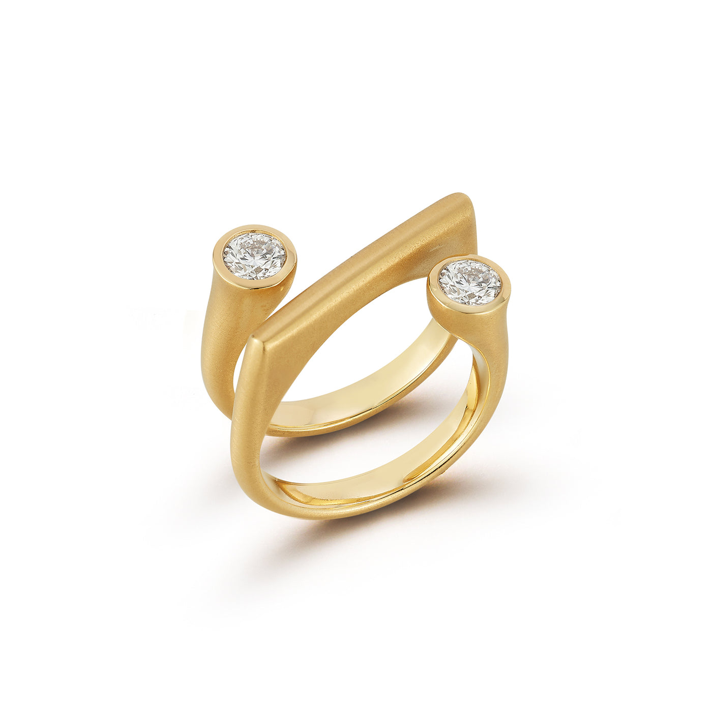 Whirl Diamond Spotlight Ring