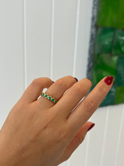 Whirl Large Emerald Eternity Band