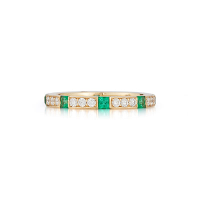 Moderne Emerald and Diamond Eternity Band