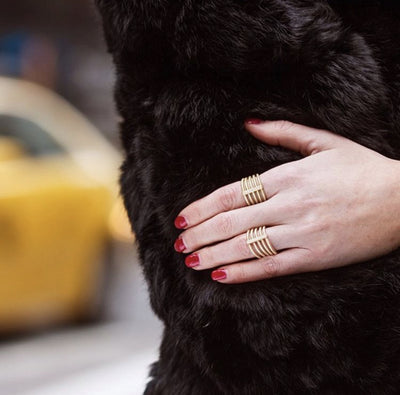 Moderne Penta Ring in Rose Gold